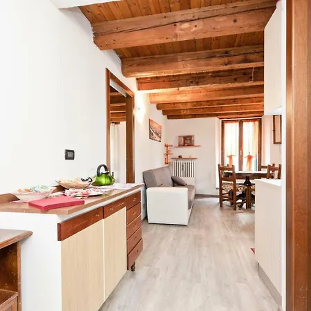 Apartment Ponte Navi Central Flat